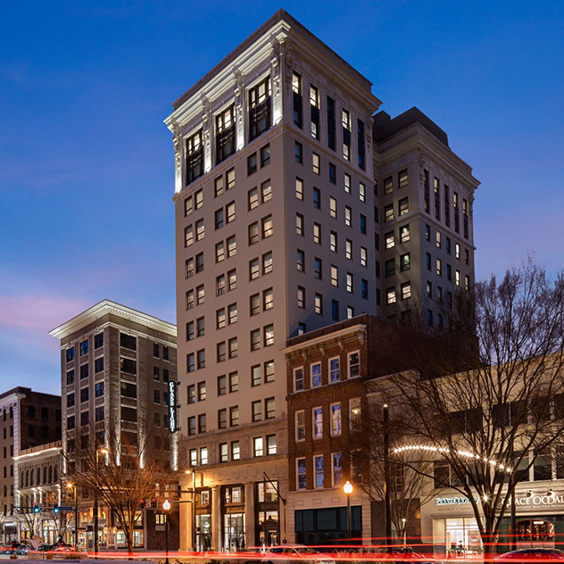 Glass Light Hotel and Gallery Rooms & Suites at Norfolk